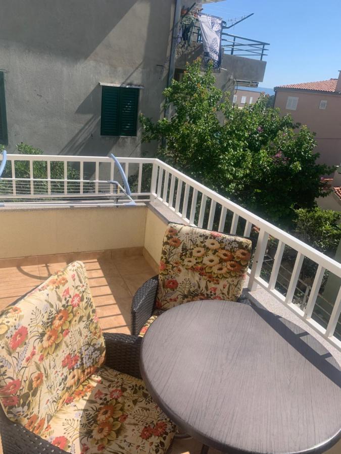 Apartman S & S Makarska Eksteriør billede