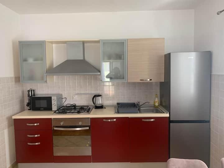 Apartman S & S Makarska Eksteriør billede
