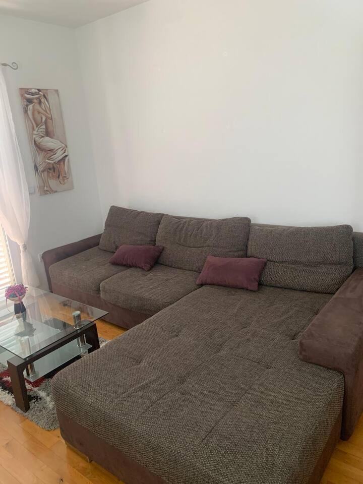 Apartman S & S Makarska Eksteriør billede